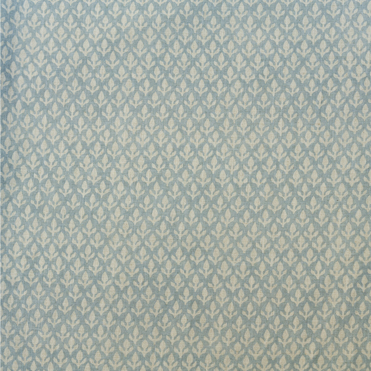 KRAVET COUTURE AM100379.15.0 BUD SKY Fabric - Eade's Wallpaper