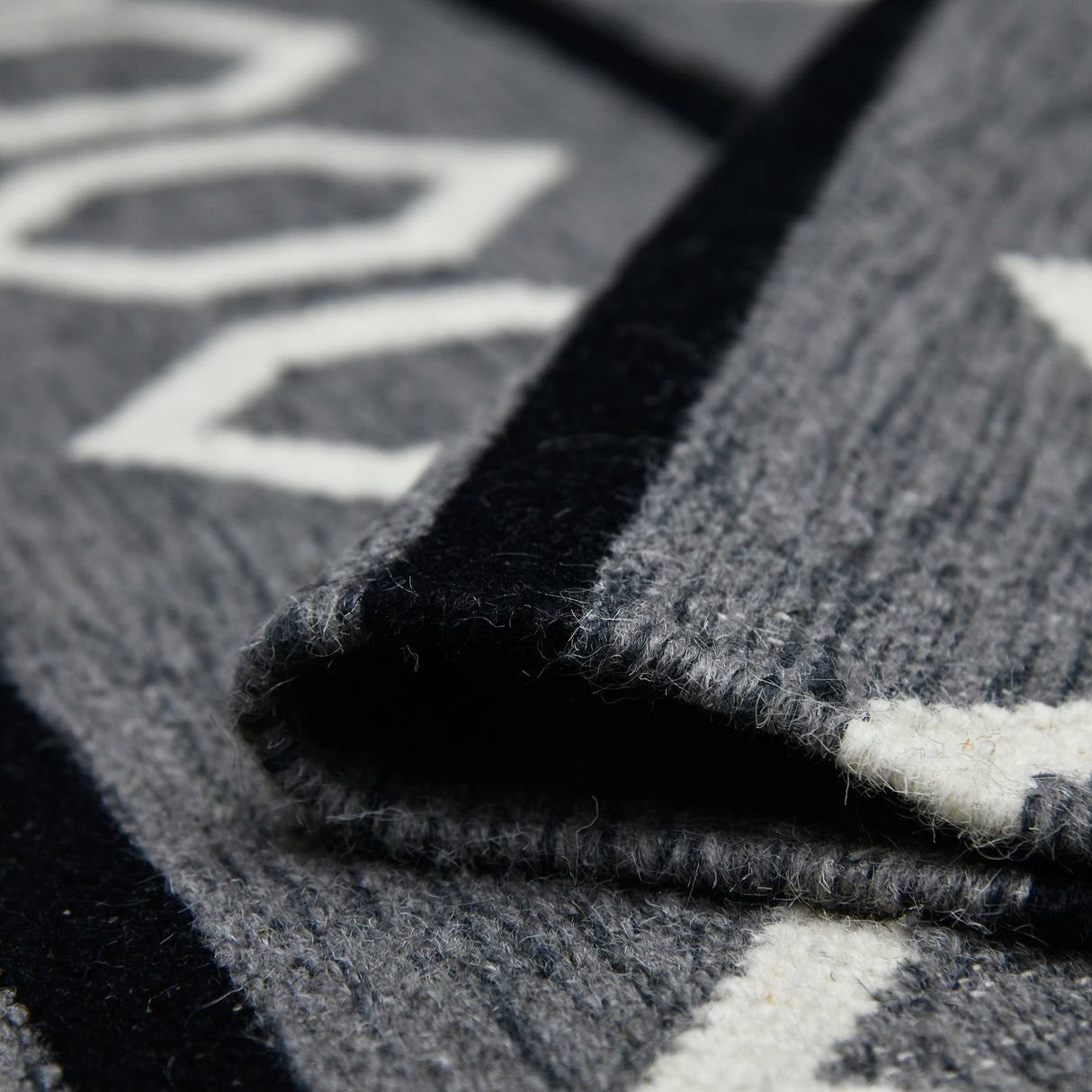 Amer Rugs ARI-1 Artifacts Southwestern Tribal Area Rug