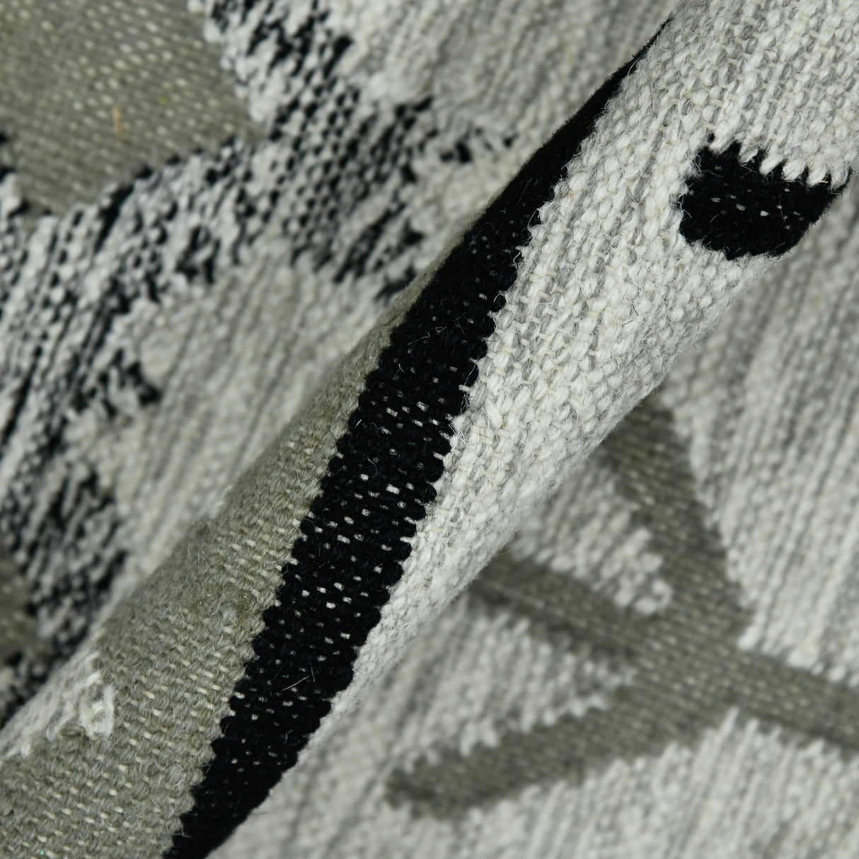 Amer Rugs ARI-4 Artifacts Southwestern Tribal Area Rug