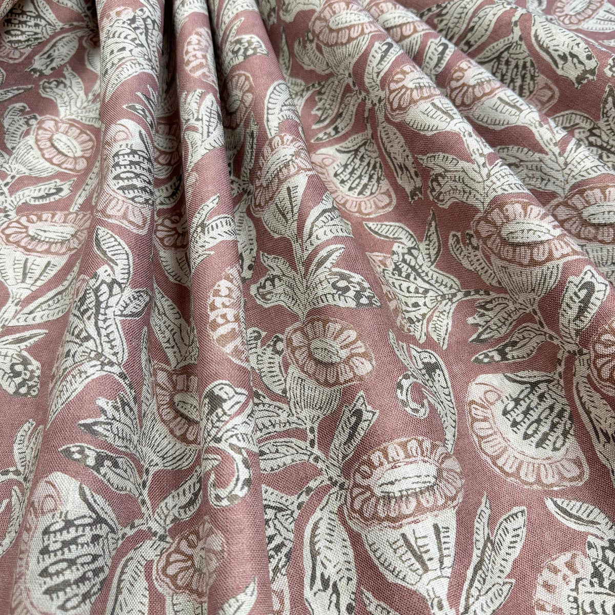 Eade’s AZORA BRICK BRICK