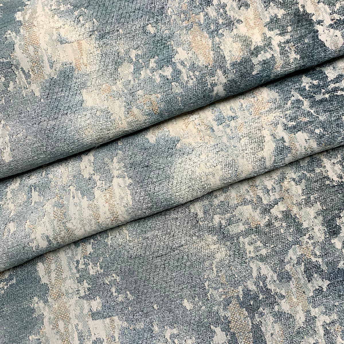 Eade’s BECK STORM STORM