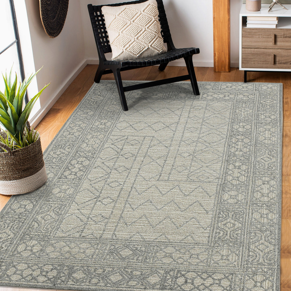 Amer Rugs BER-4 Berlin Farmhouse Geometric /Beige Area Rug
