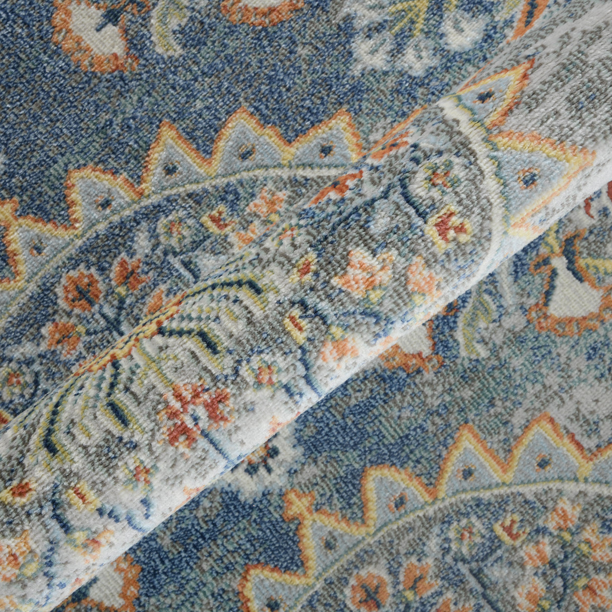 Amer Rugs BHM-7 Bohemian Transitional Bordered Area Rug