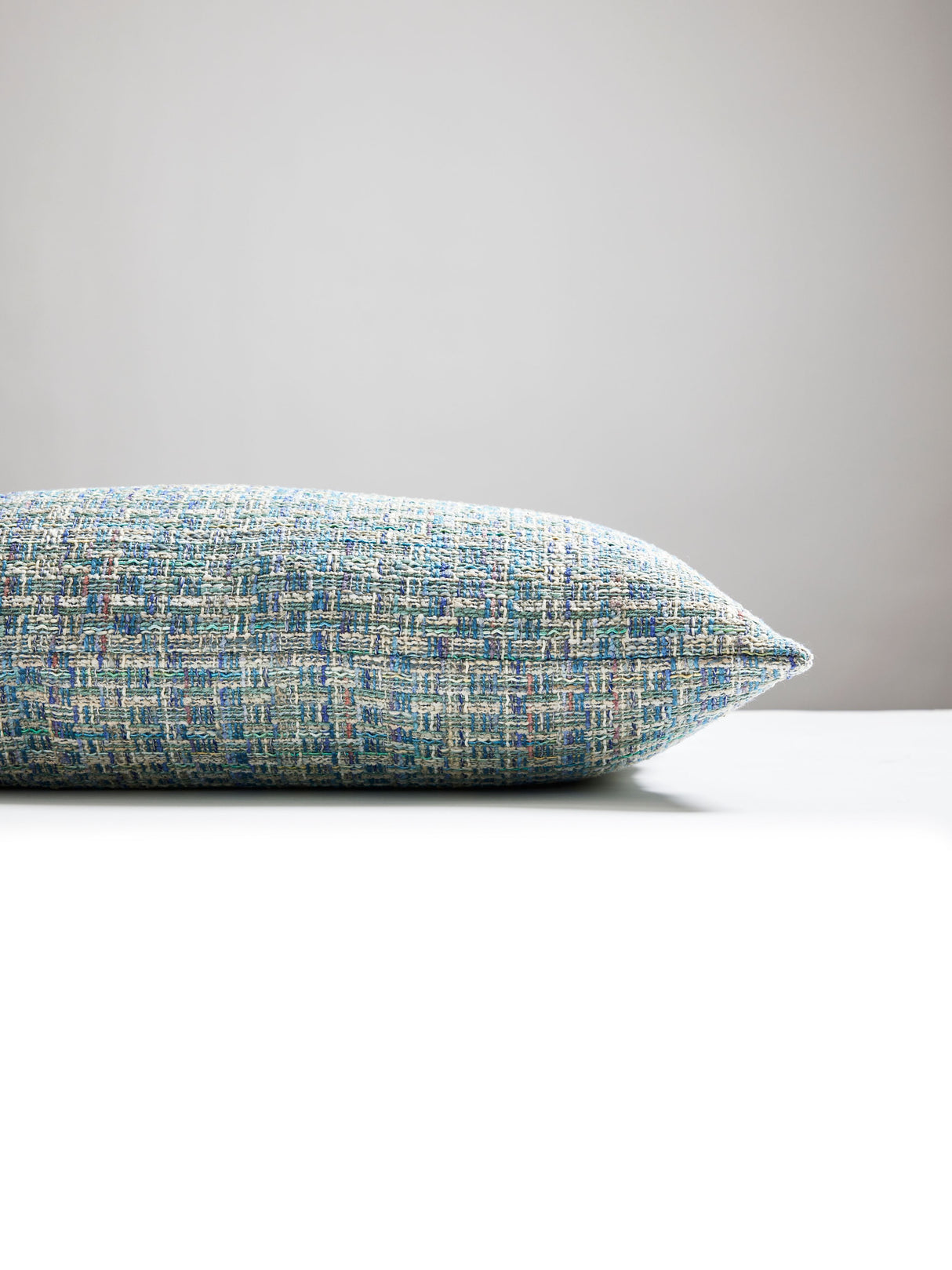 Scalamandre BI 0002LBDKFAYE FAYE LUMBAR PILLOW - Pillow Coll