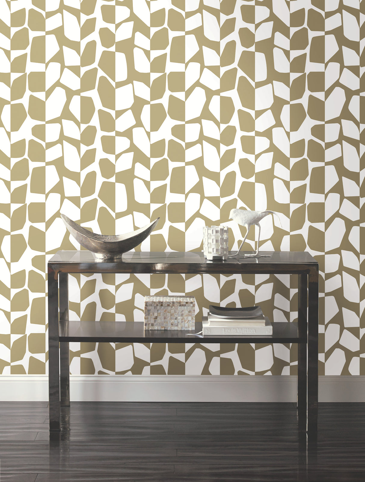 York BW3892 Primitive Vines Gold Metallic Wallpaper