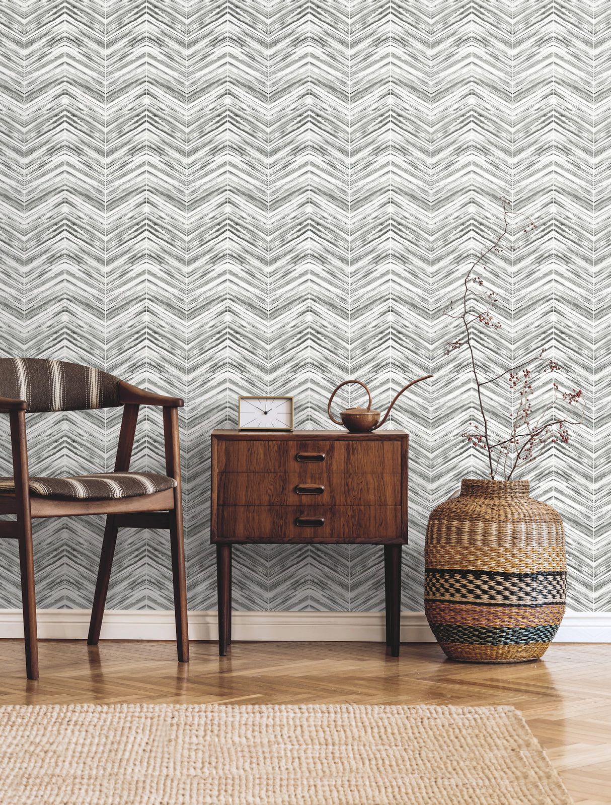York BW3911 Petite Watercolor Chevron Black & White Wallpaper
