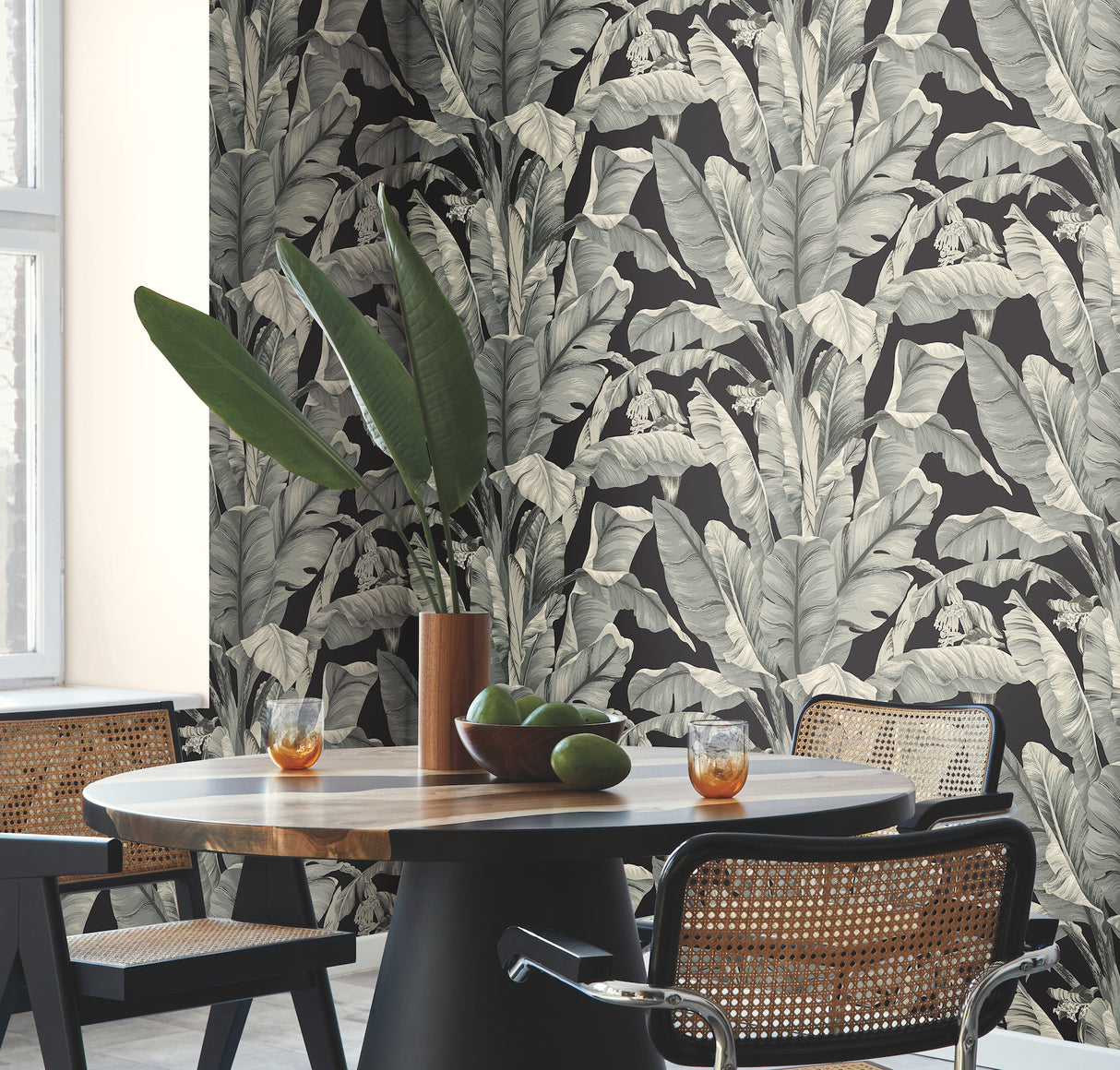York BW3971 Banana Leaf Black & White Wallpaper