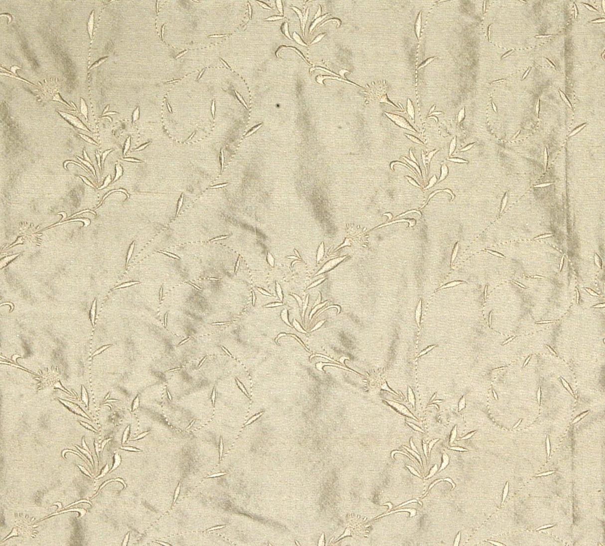 Scalamandre BY 20100702 IVORY HONEYSUCKLE EMBROIDERY Fabric - Eade's Wallpaper