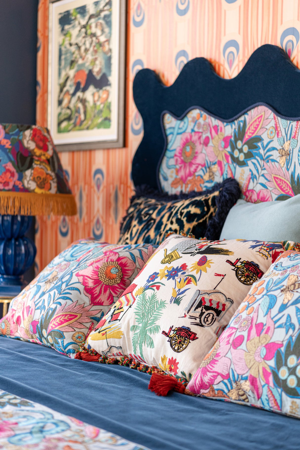 MindtheGap CARRETO DEL CIBO Embroidered Cushion - Lifestyle Collection 2024