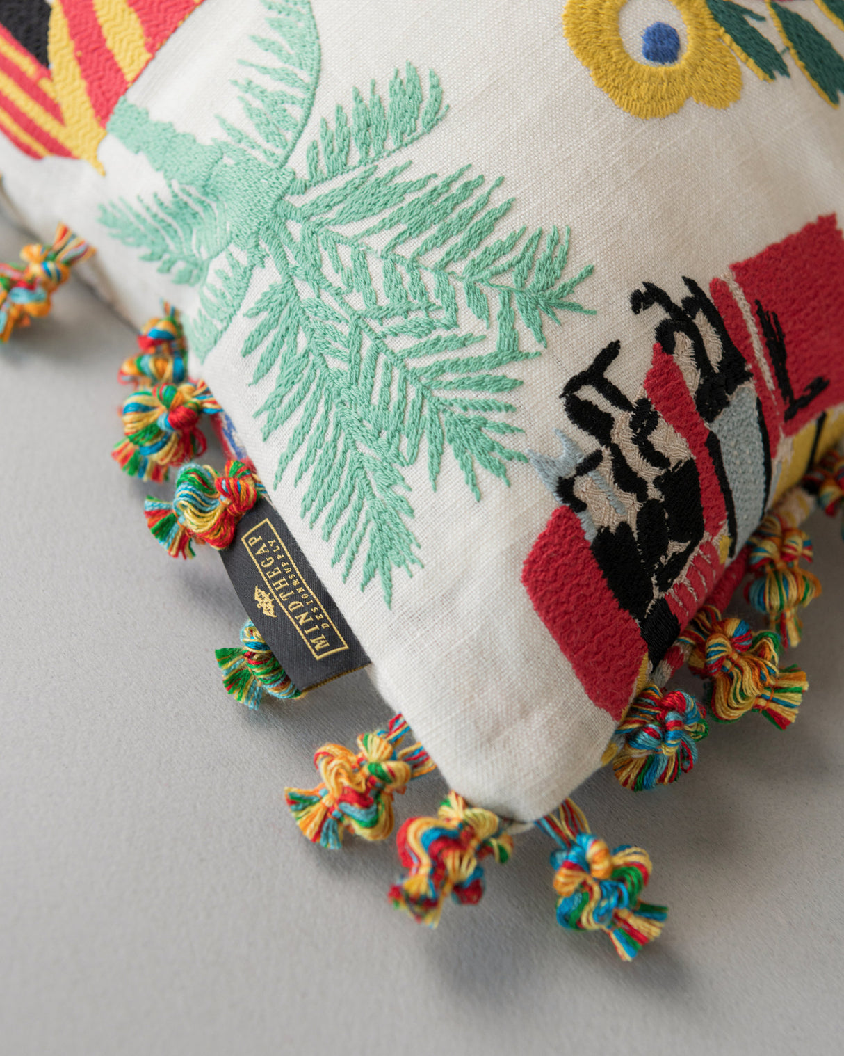 MindtheGap CARRETO DEL CIBO Embroidered Cushion - Lifestyle Collection 2024