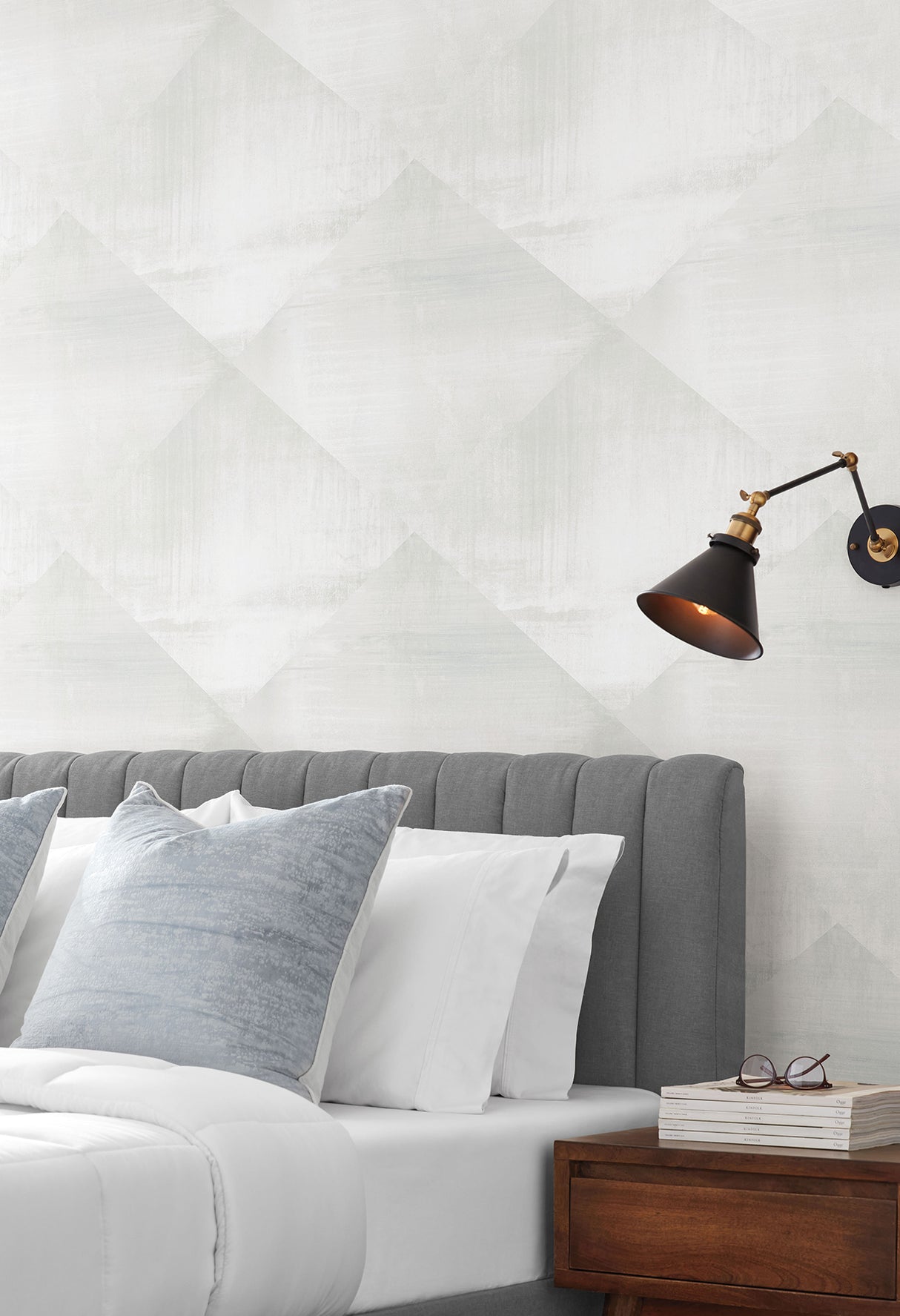 York CC1213 In Clay Grey Wallpaper
