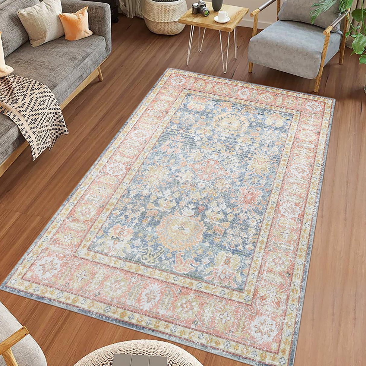 Amer Rugs CEN-15 Century Vintage Medallion /Pink Area Rug