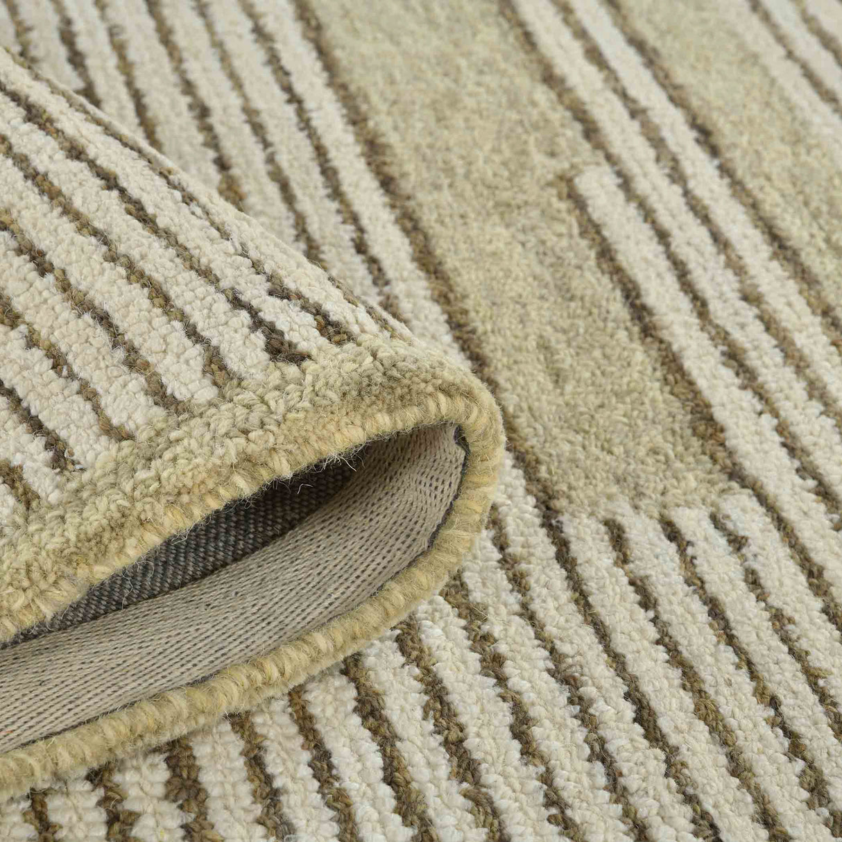 Amer Rugs CHI-4 Chicago Modern Geometric Area Rug