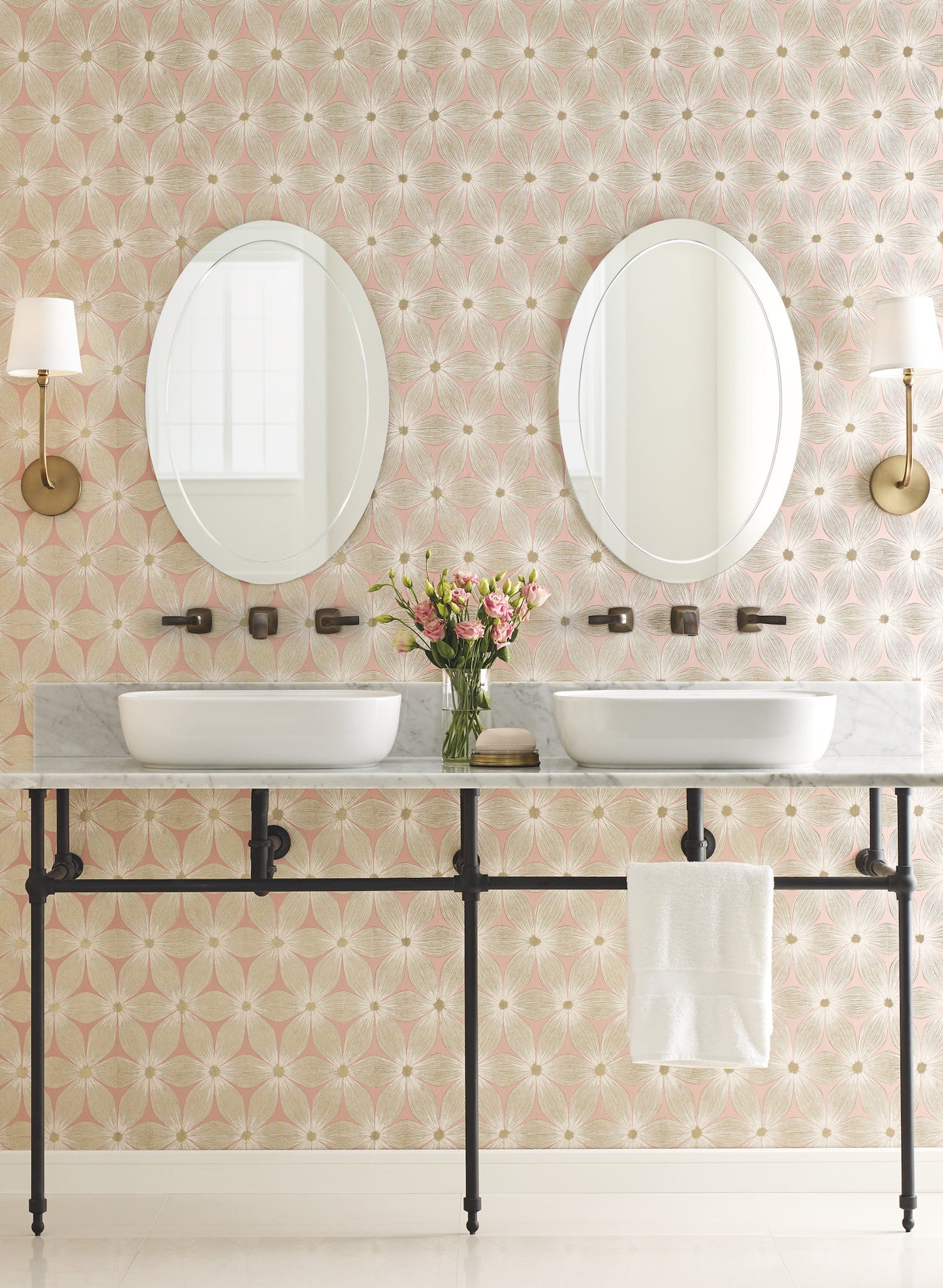 York CI2301 Everlasting Coral & Gold Wallpaper