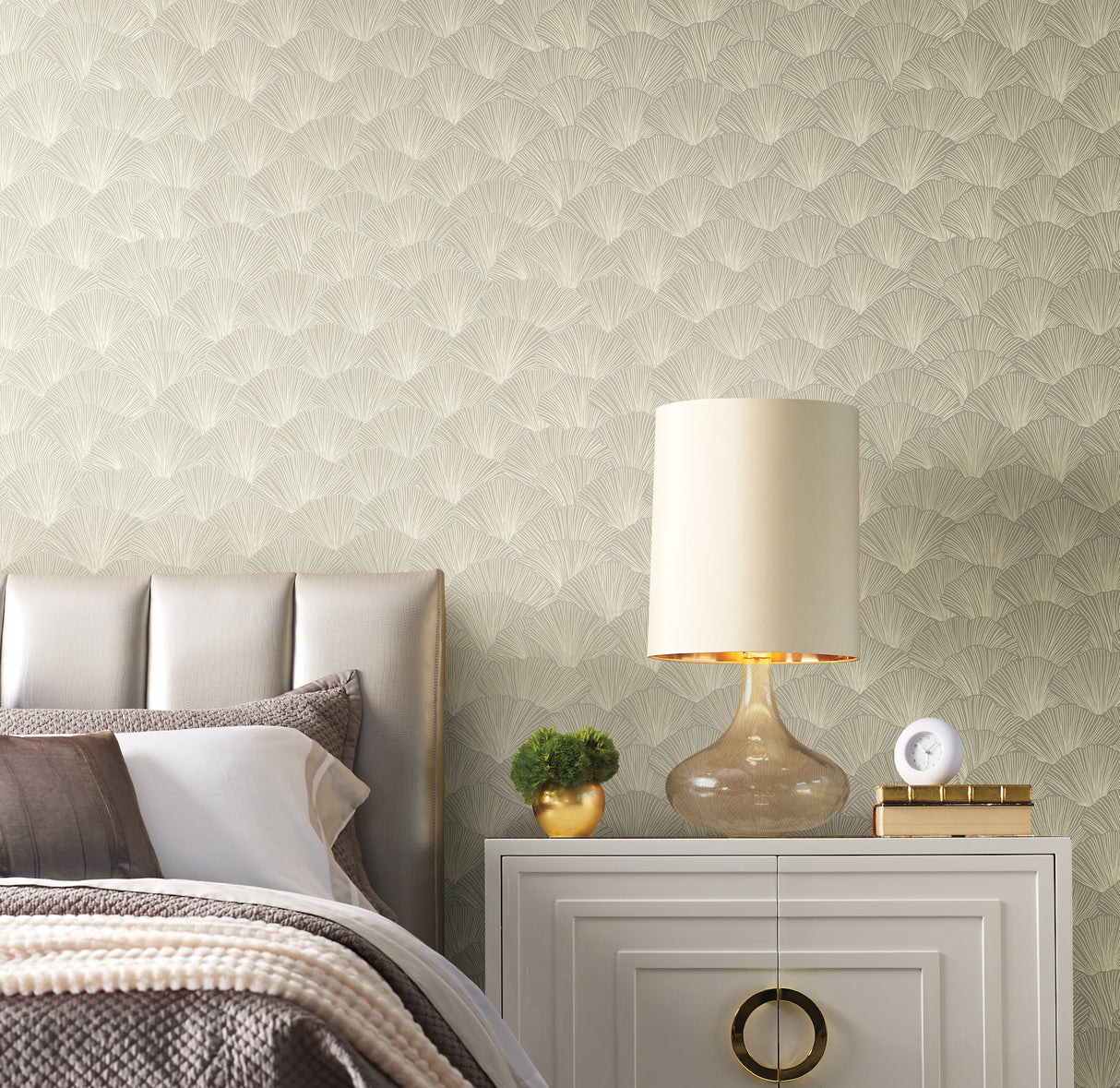 York CI2331 Luminous Ginkgo Taupe Wallpaper