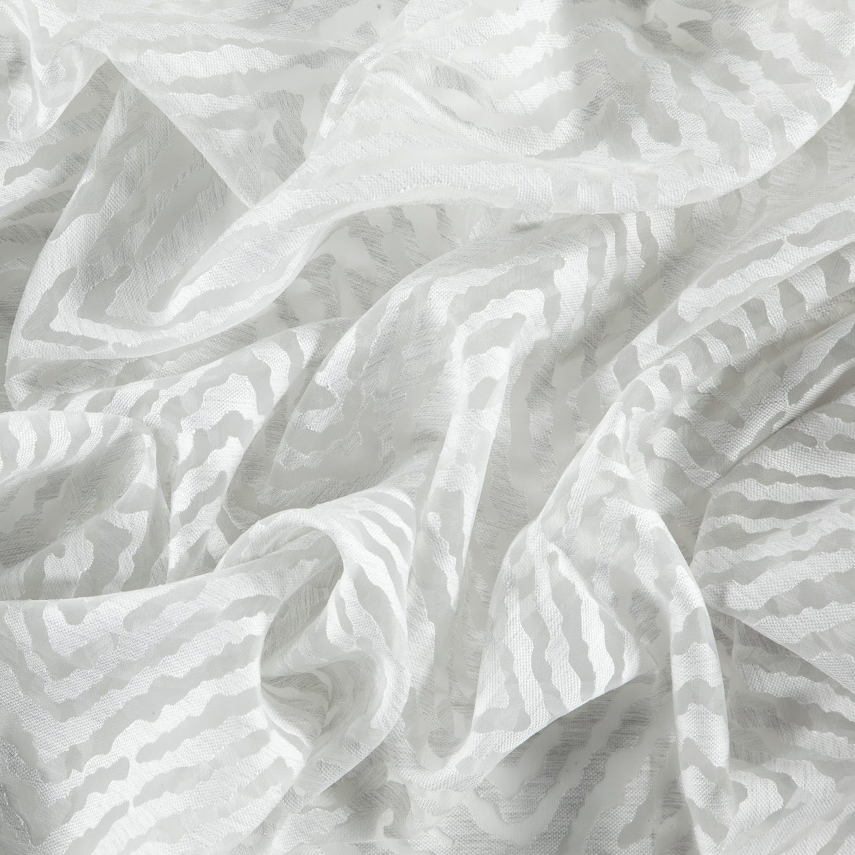 92-J8831 CONNECTION Fabric - Eade's Wallpaper & Fabric