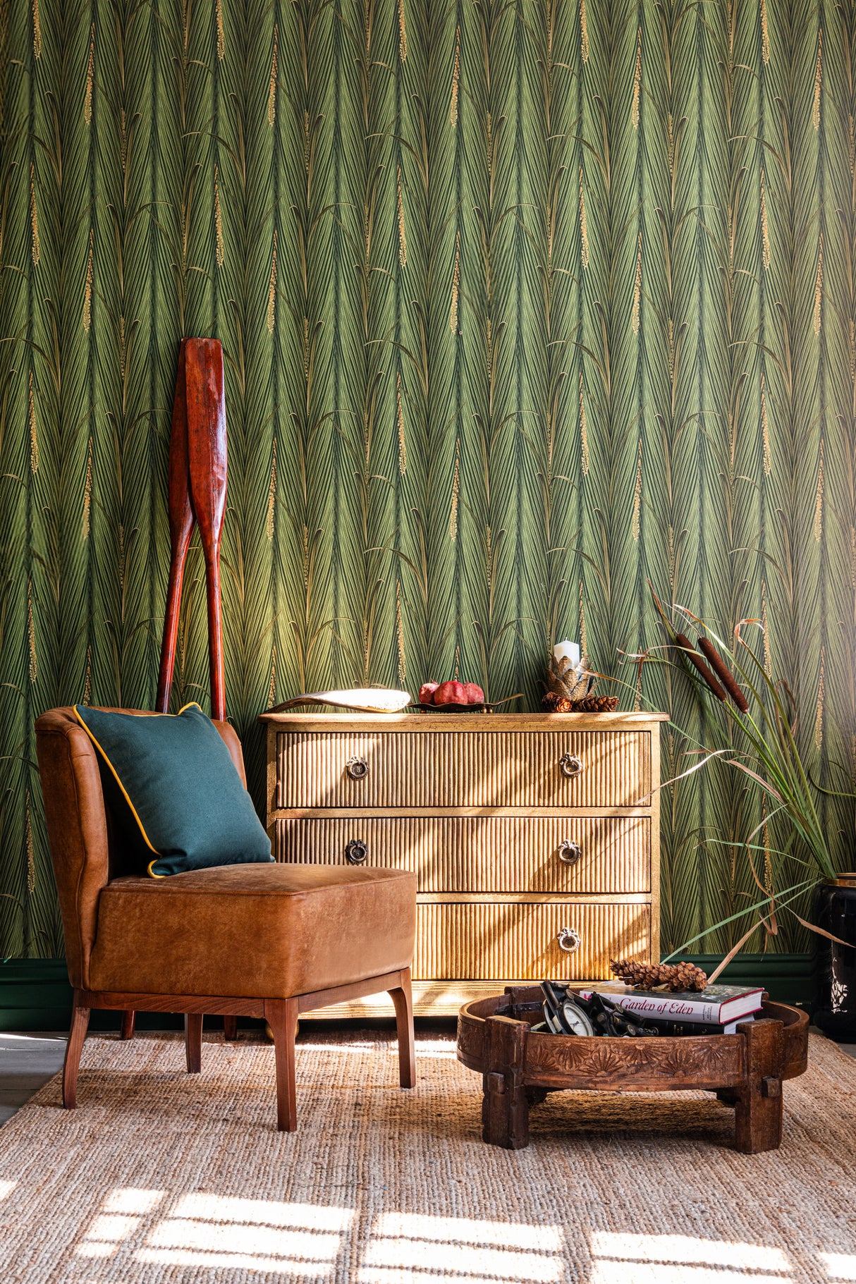 MindtheGap DANUBE FOLIAGE Peridot - Wallpaper Collection 2024 - The Wetlands