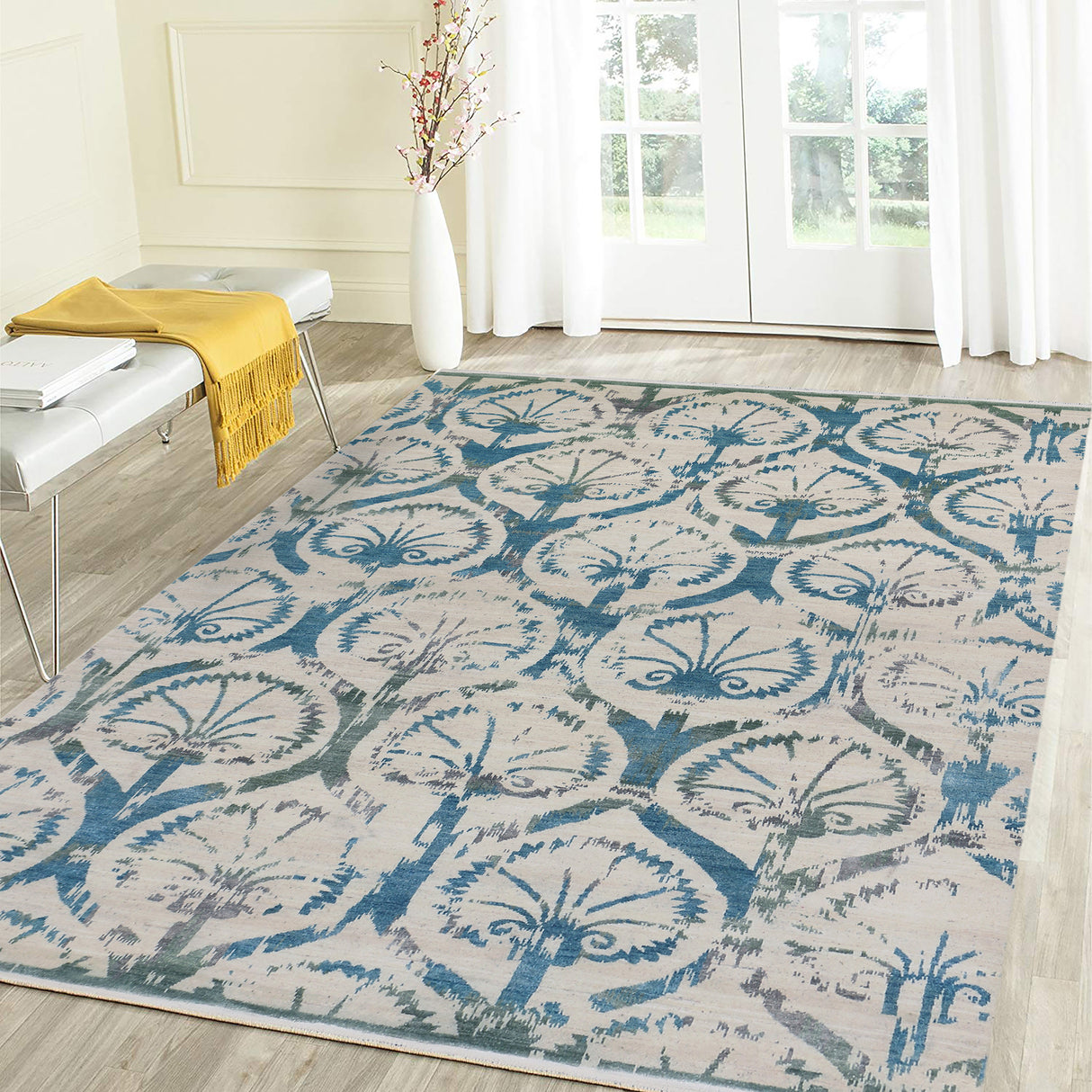 Amer Rugs DAZ-3 Dazzle Classic Floral Area Rug