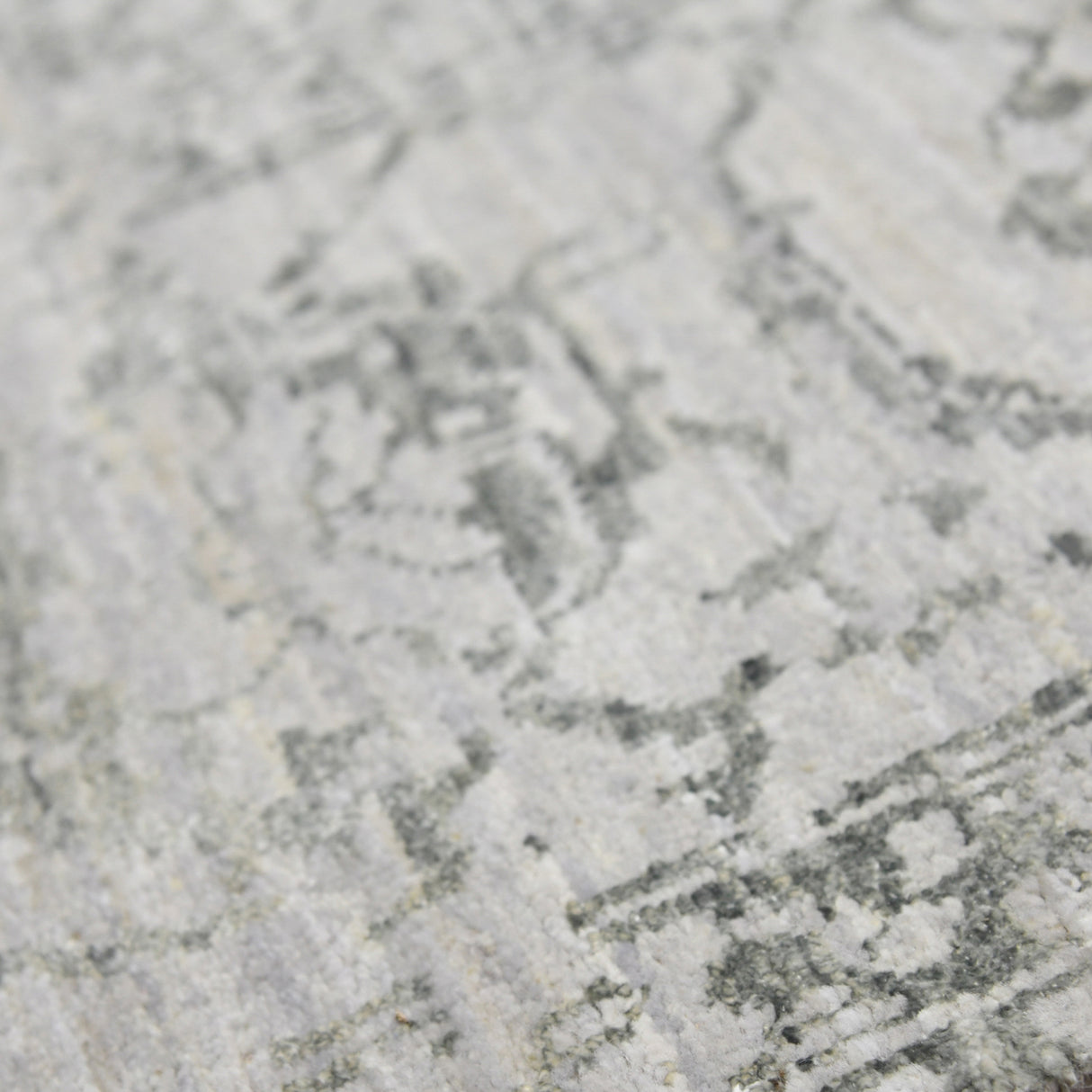 Amer Rugs DAZ-8 Dazzle Contemporary Abstract /Iron Area Rug