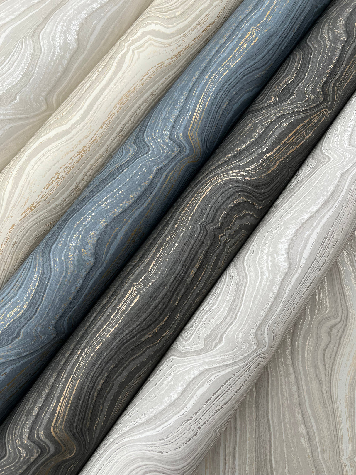 Eade’s Mineral Shimmer White & Pearl