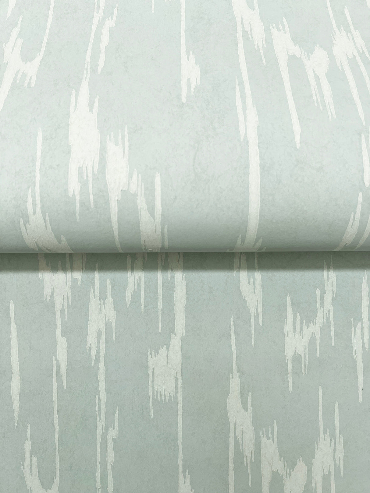 Eade’s Flowing Ether Blue