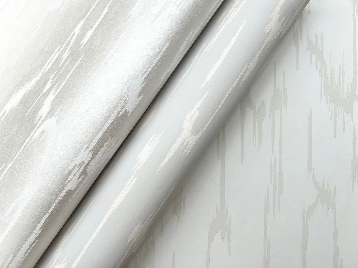 Eade’s Flowing White