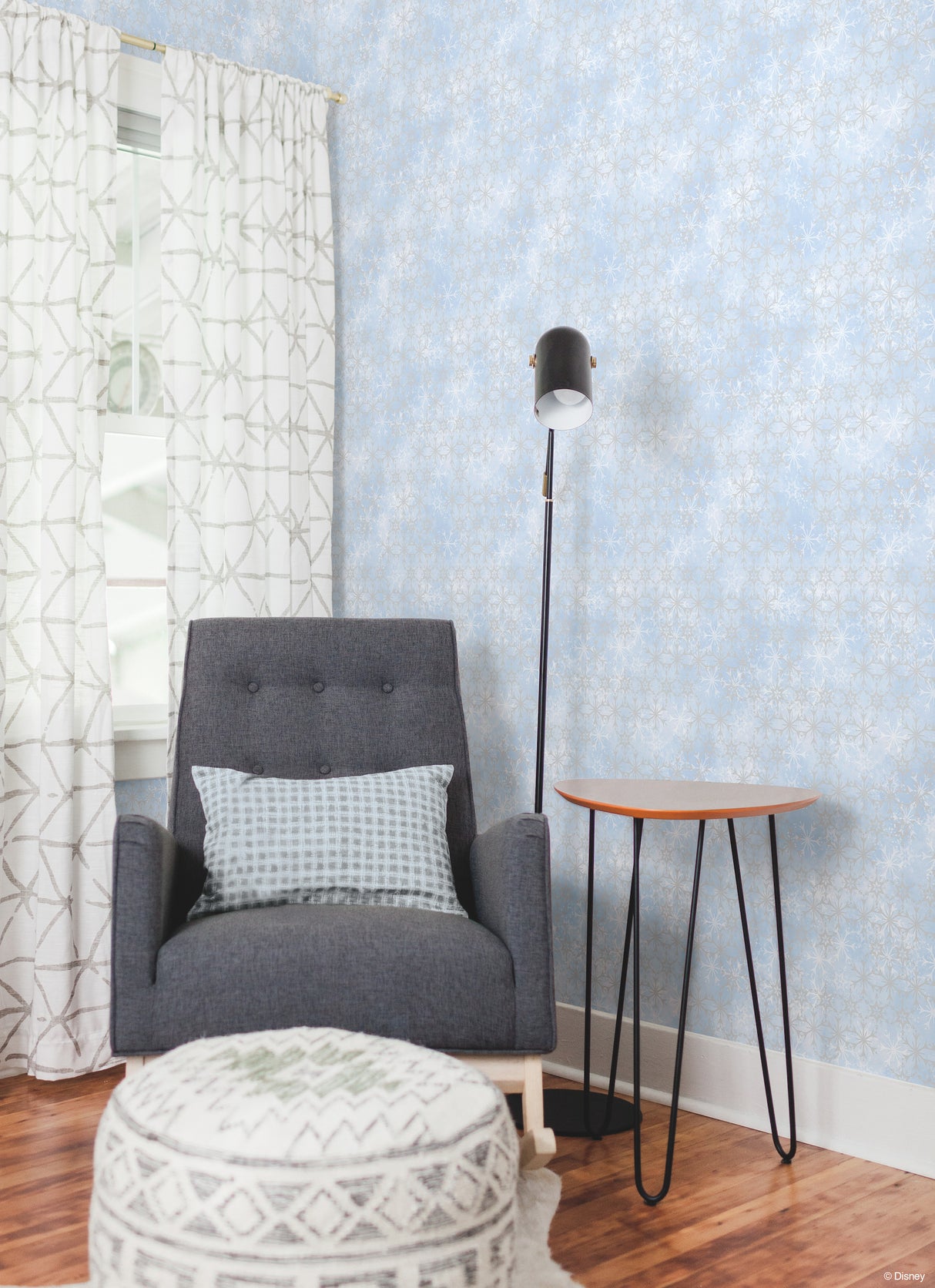 York DI0960 Disney Frozen 2 Snowflake Blue Wallpaper