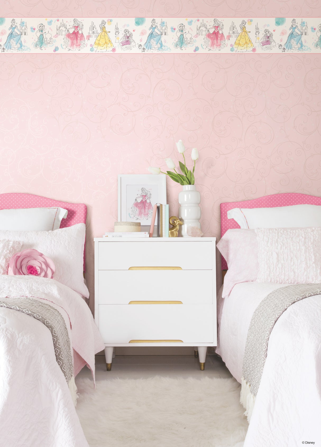 York DI1021BD Disney Princess Pretty Elegant Blue & Green Border