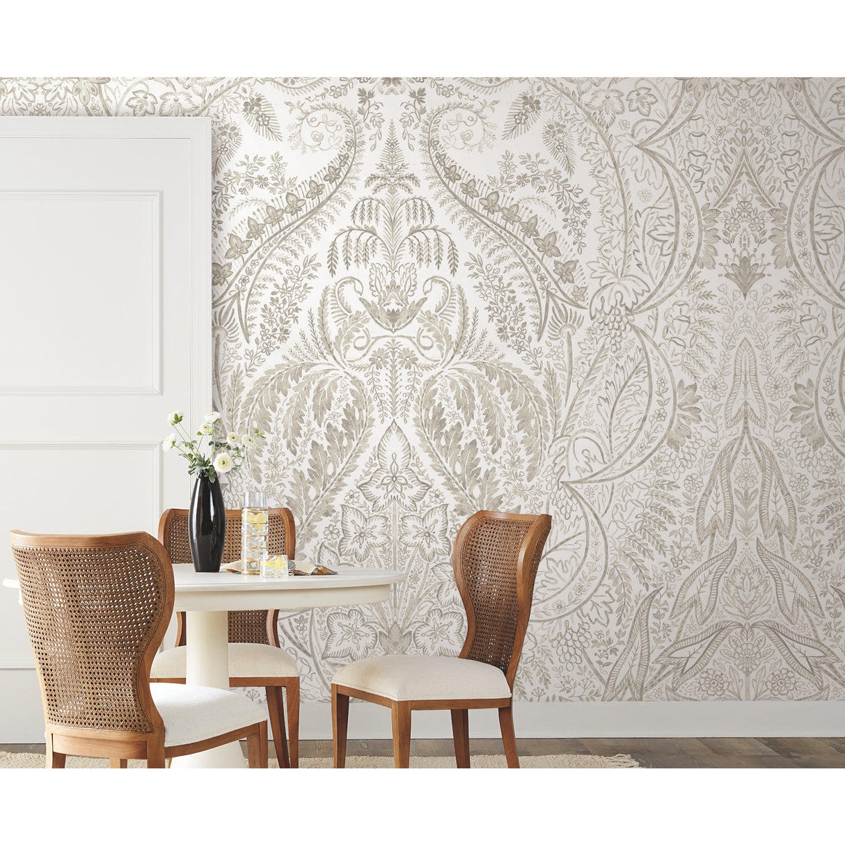 York DM4913M Beige Jaipur Paisley Damas Wall Mural