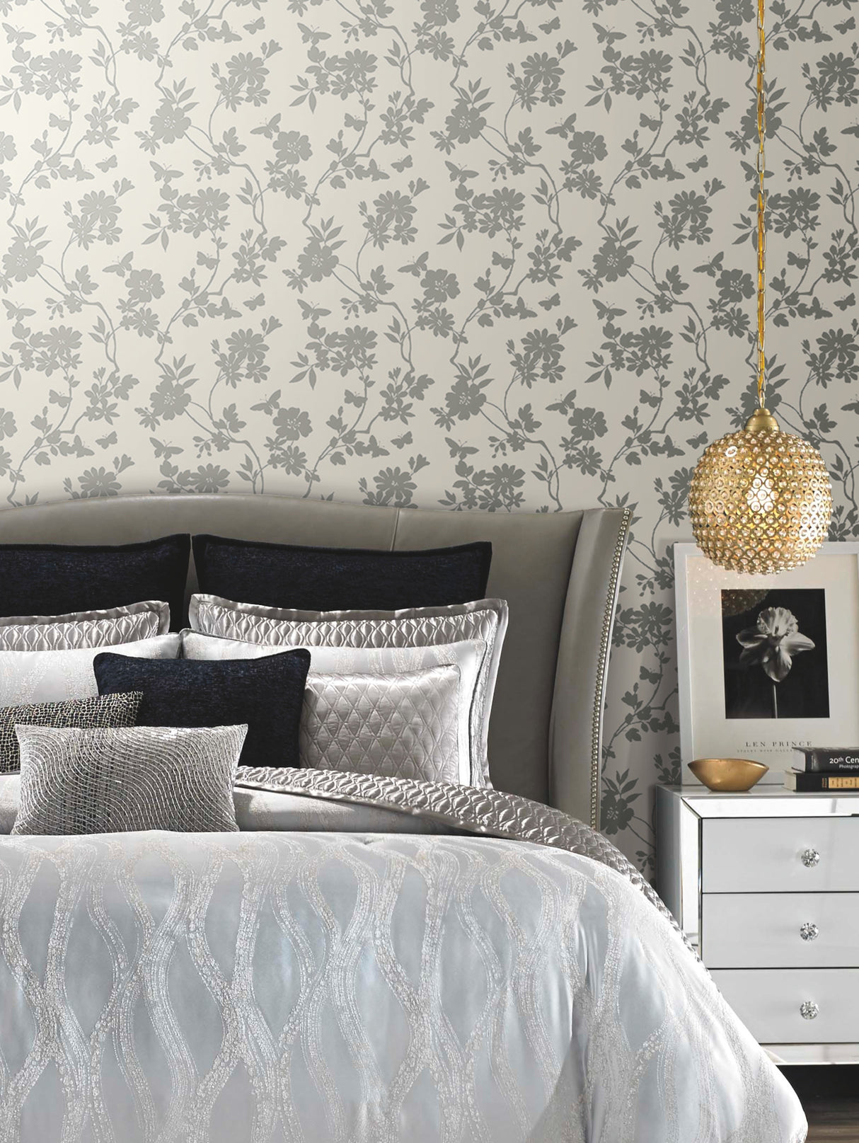York DT5023 Flutter Vine White & Silver Wallpaper