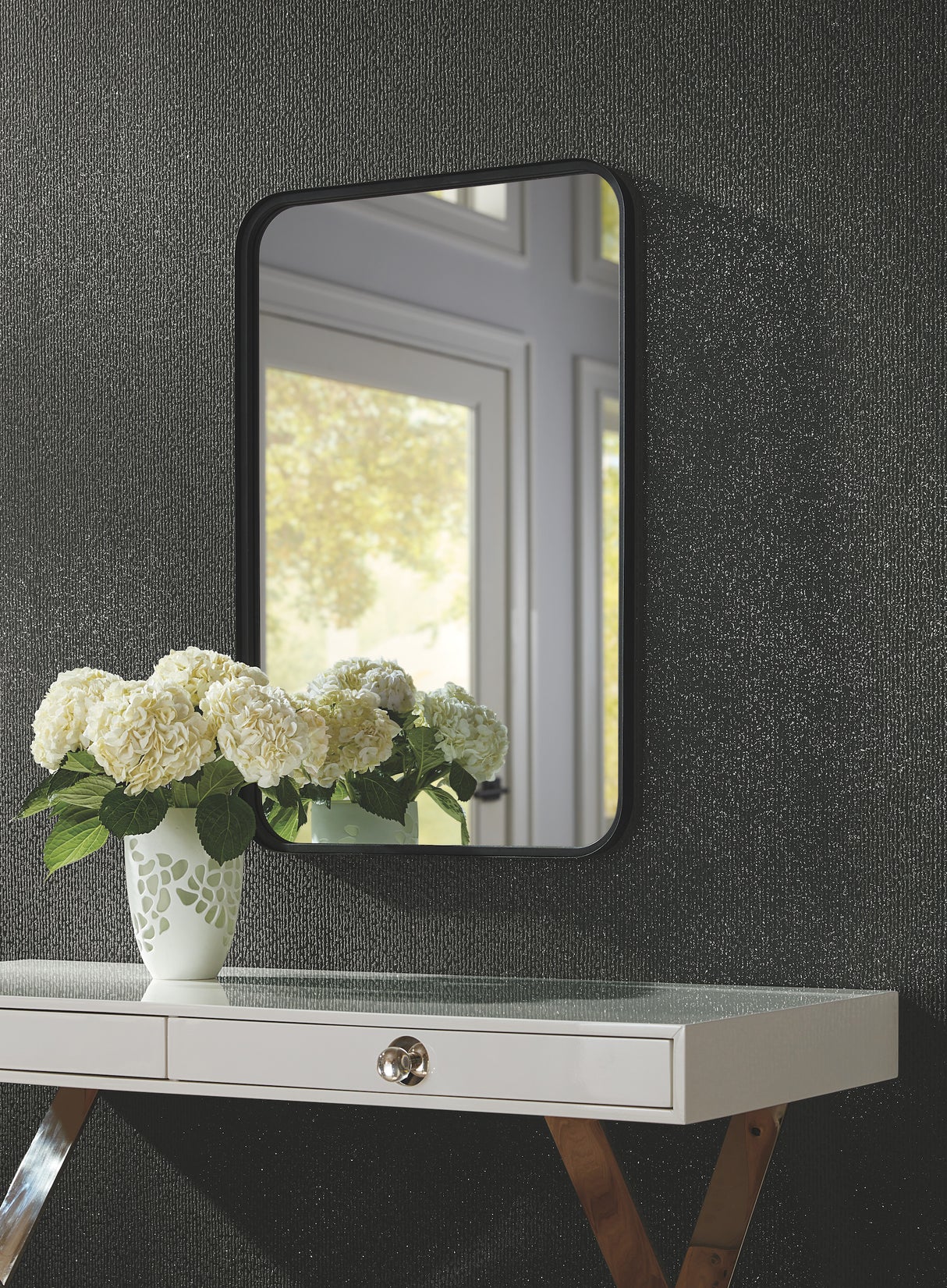 York DT5091 Dazzle Black Wallpaper