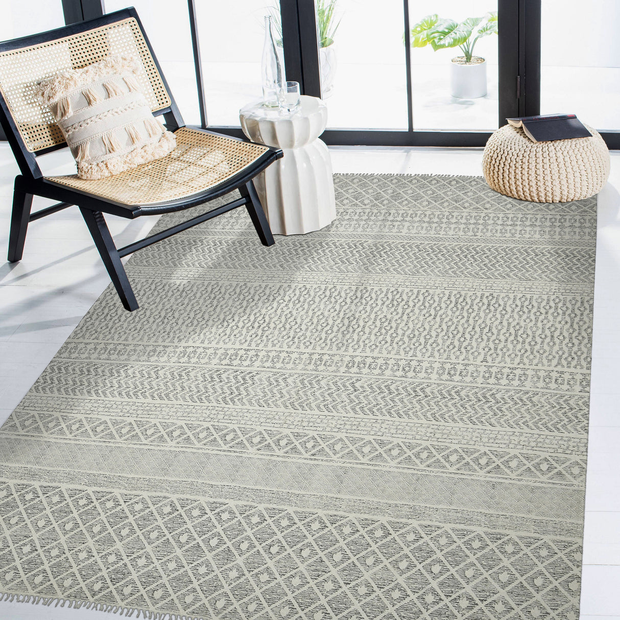 Amer Rugs DUN50508 Dune Distressed Geometric Gray 5' X 8' Area Rug