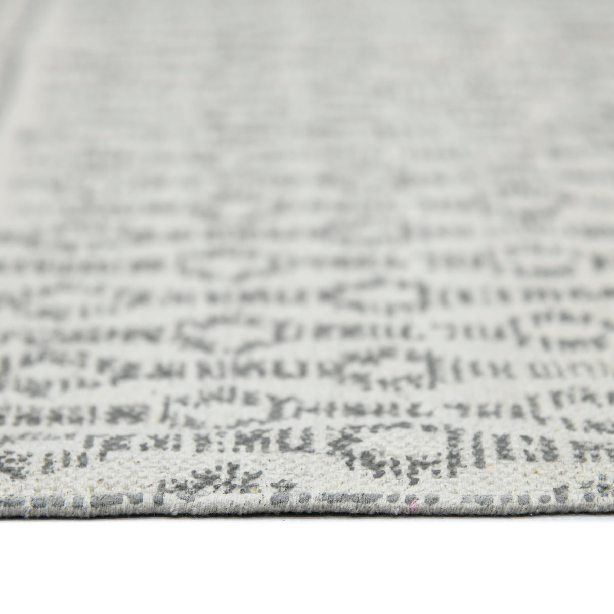 Amer Rugs DUN50508 Dune Distressed Geometric Gray 5' X 8' Area Rug