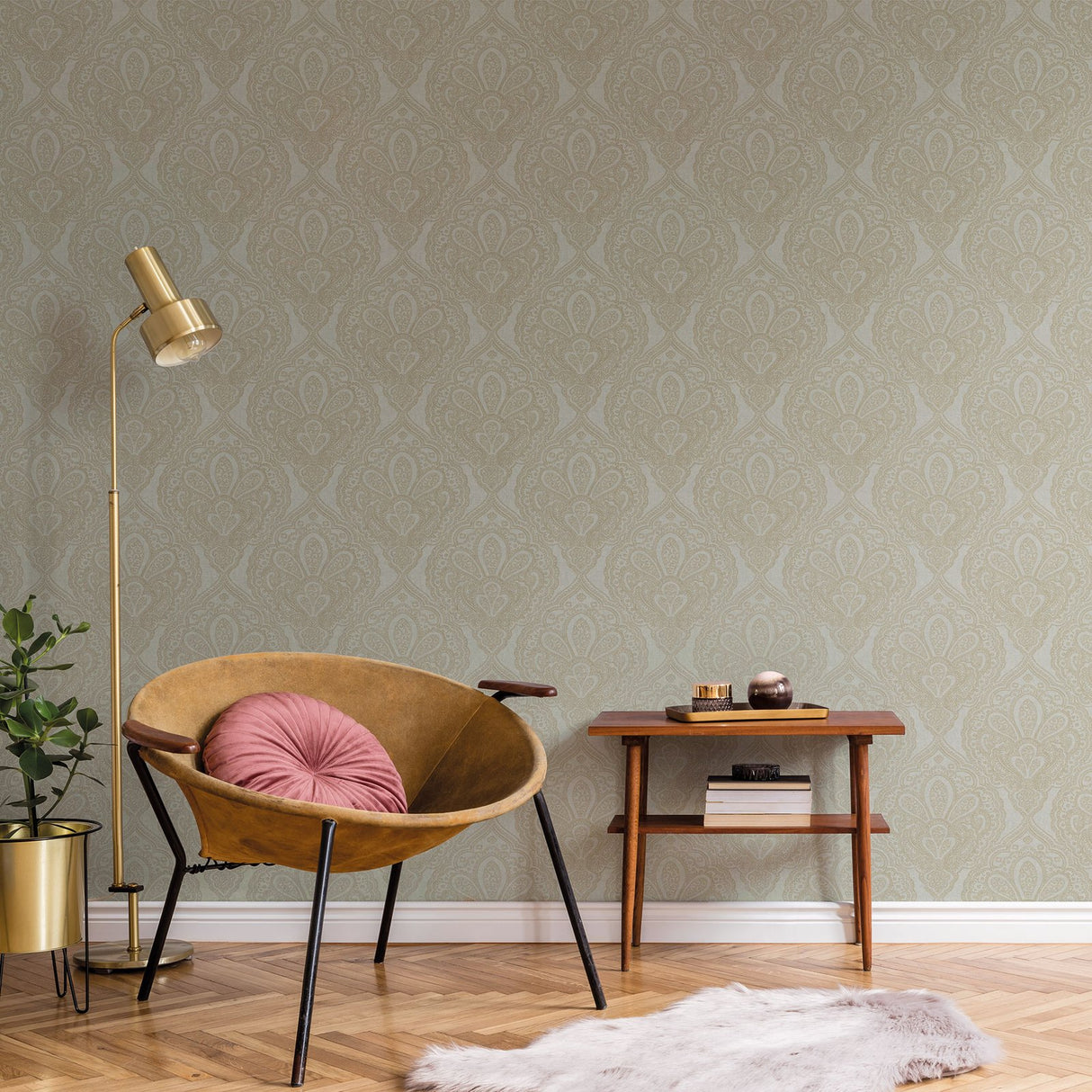 Eade's DWP0247-06-sample Gold