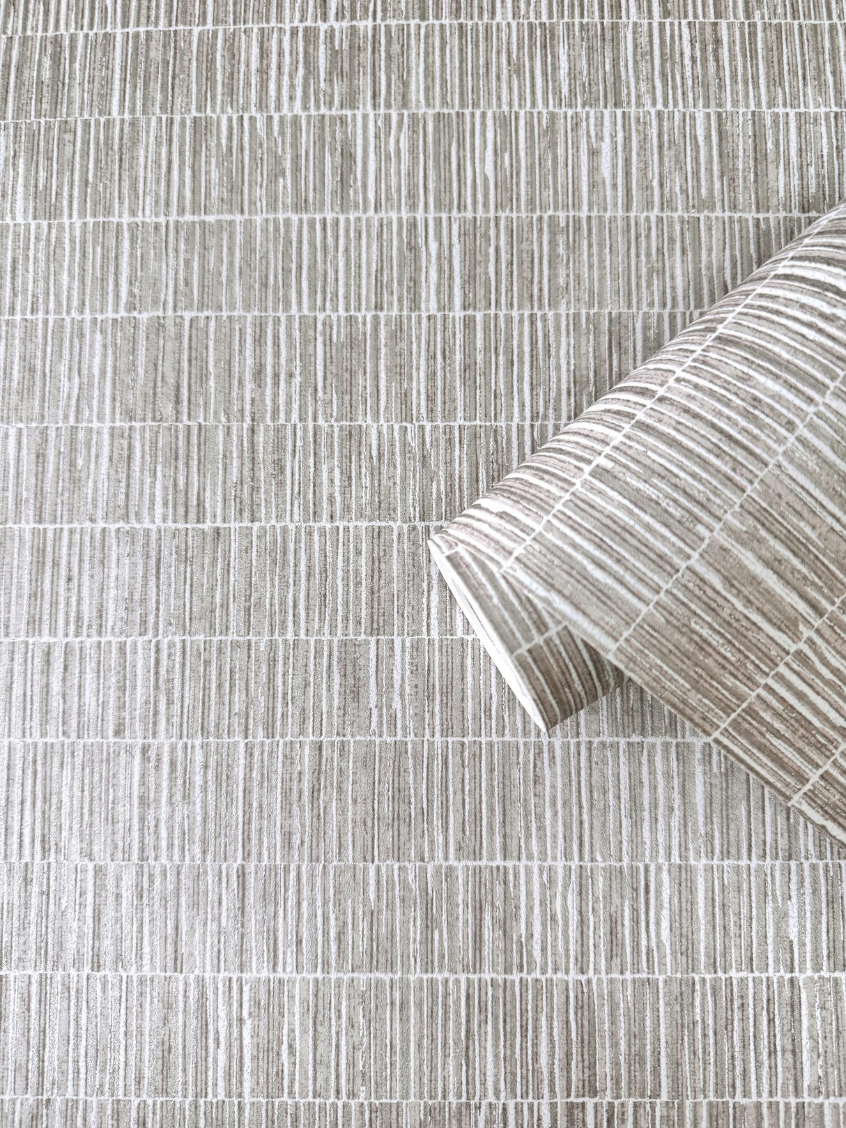 Eade's DWP0362-07-sample Silver Grey