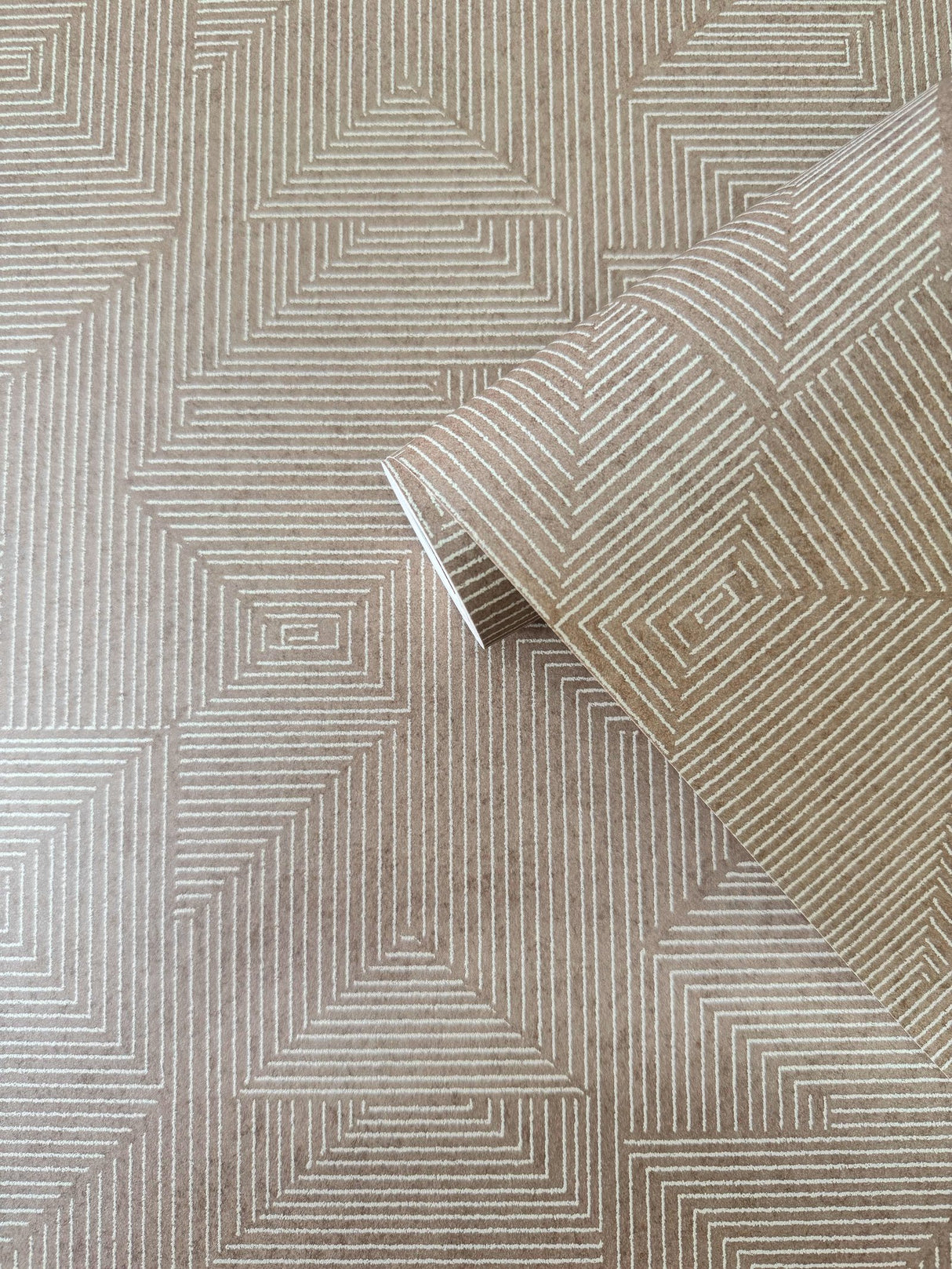 Eade's 9786-sample Silver Grey