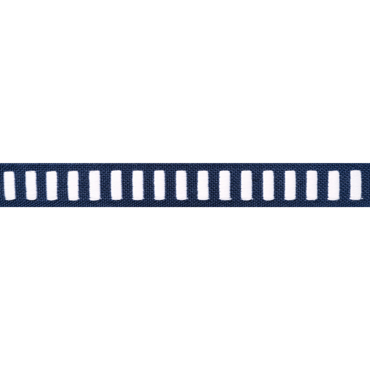 Thibaut E12133 DASH TAPE White on Navy