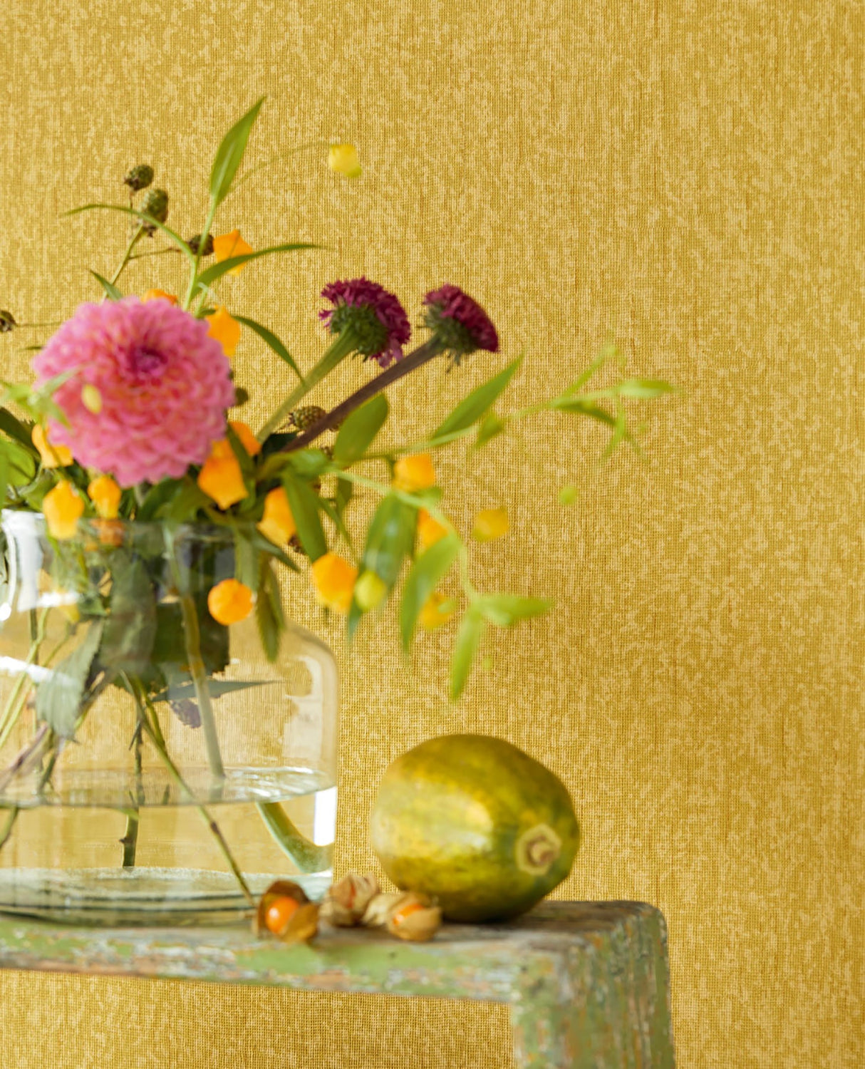 Eijffinger EJ372598 Agnetha Gold Texture Wallpaper