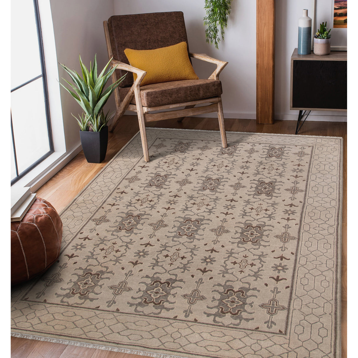 Amer Rugs EMP-7 Empress Classic Bordered Area Rug