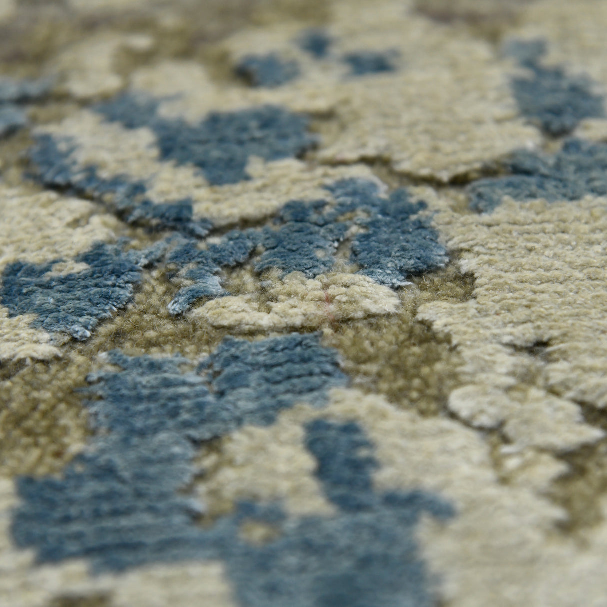 Amer Rugs ESS-2 Essence Contemporary Abstract Area Rug