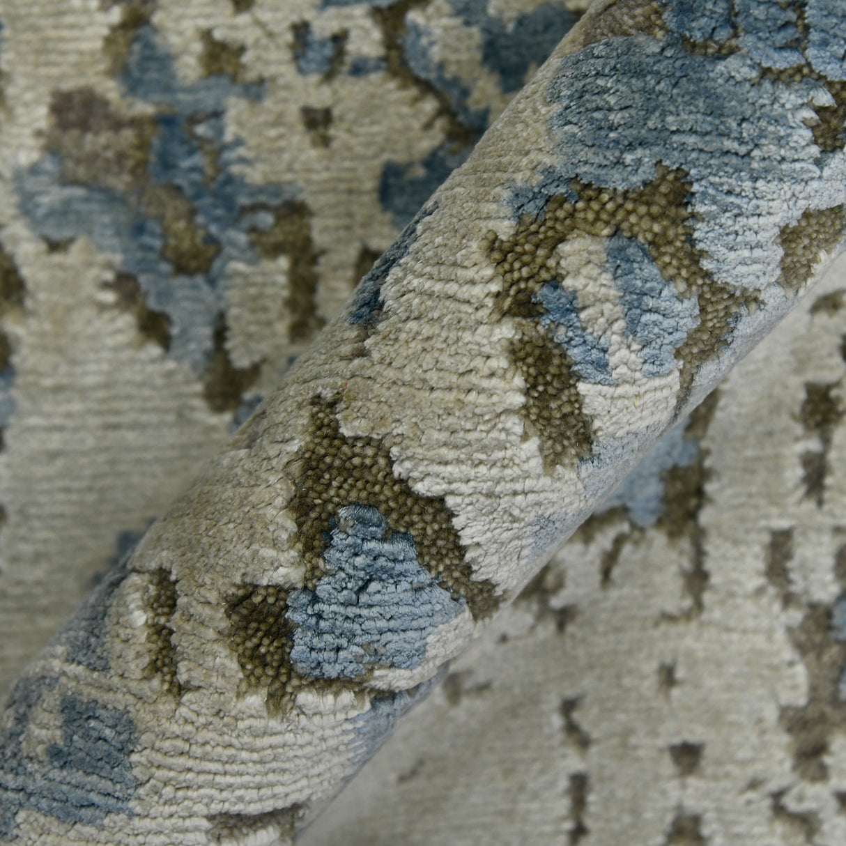 Amer Rugs ESS-2 Essence Contemporary Abstract Area Rug