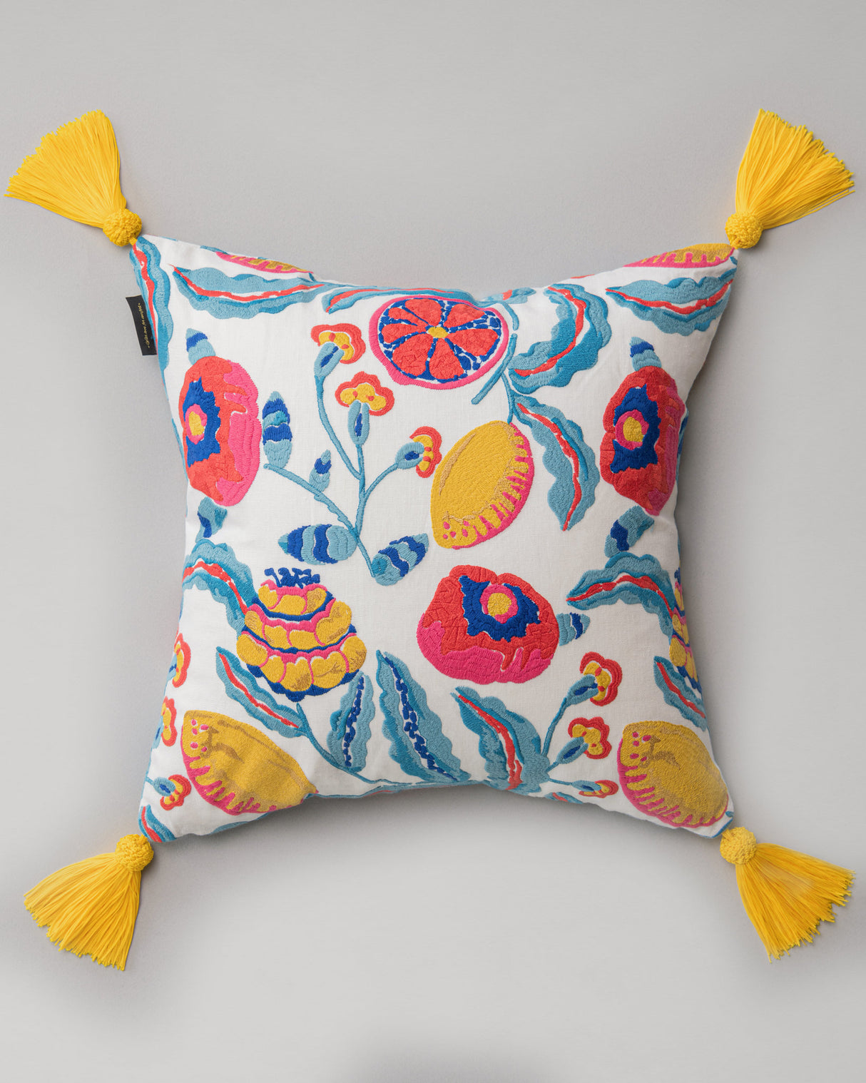 MindtheGap FIORI DI LIMONE Embroidered Cushion - Lifestyle Collection 2024