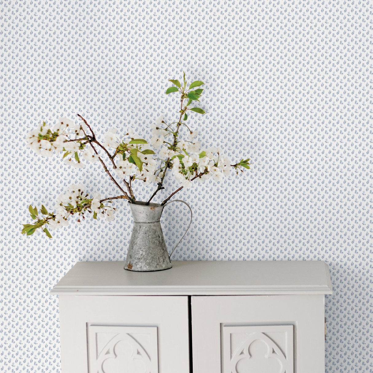 Eade's G56709-sample Red