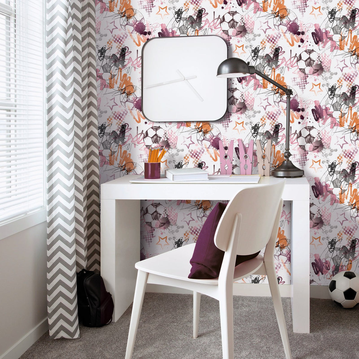 Galerie Kids and Teens Graffiti Sports Pink Wallpaper G78567