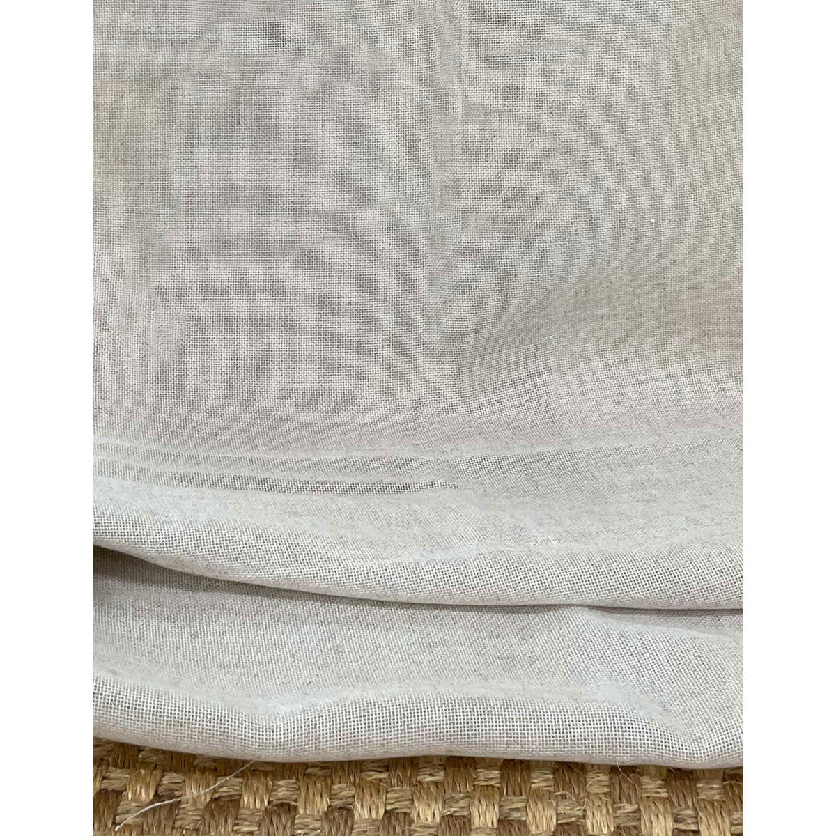 GASTON Y DANIELA GDT5705.002.0 PATRICIA LINO Fabric - Eade's Wallpaper