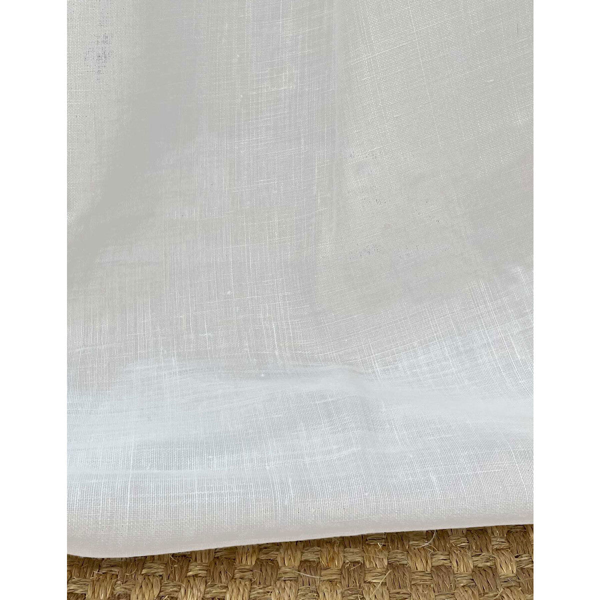 GASTON Y DANIELA GDT5714.001.0 AZUCENA BLANCO Fabric - Eade's Wallpaper