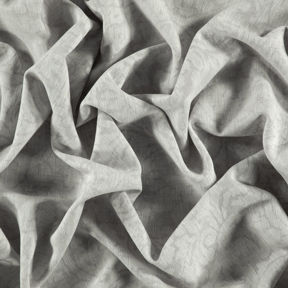 92-J8831 GENUINE Fabric - Eade's Wallpaper & Fabric