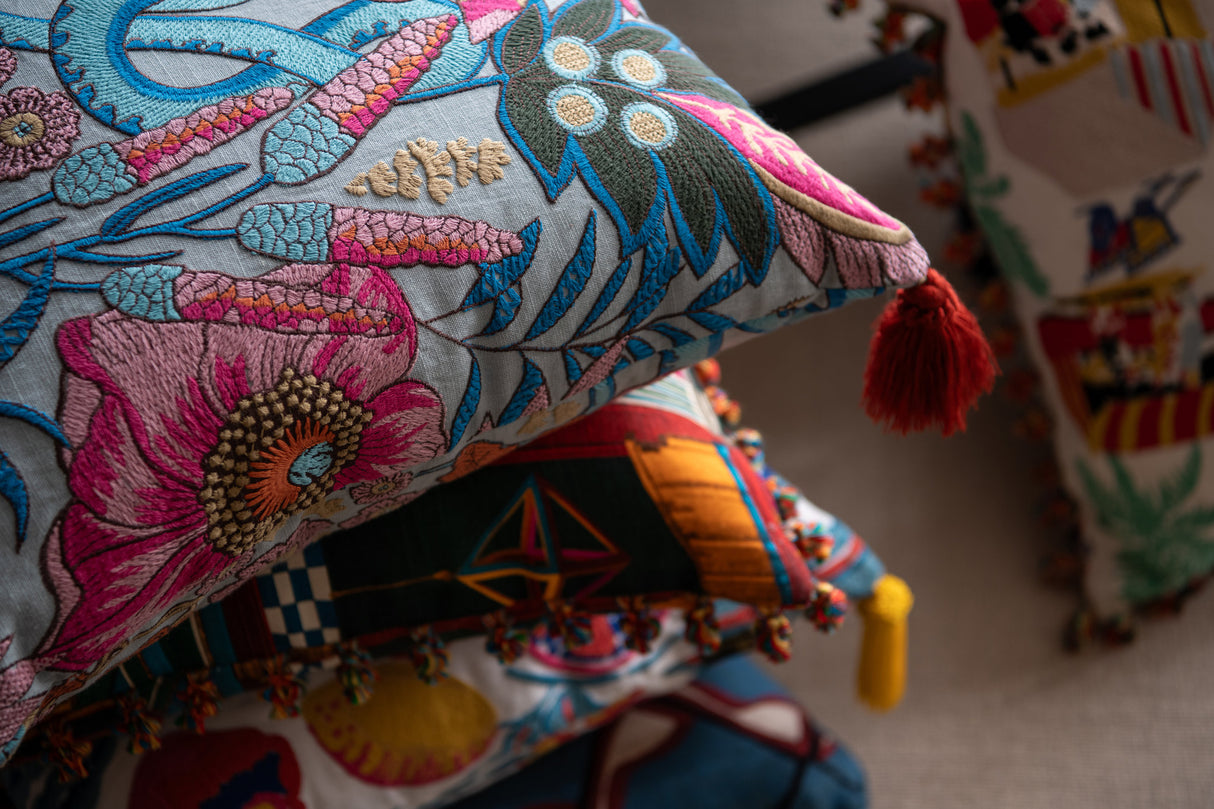 MindtheGap GIARDINO SEGRETO Embroidered Cushion - Lifestyle Collection 2024