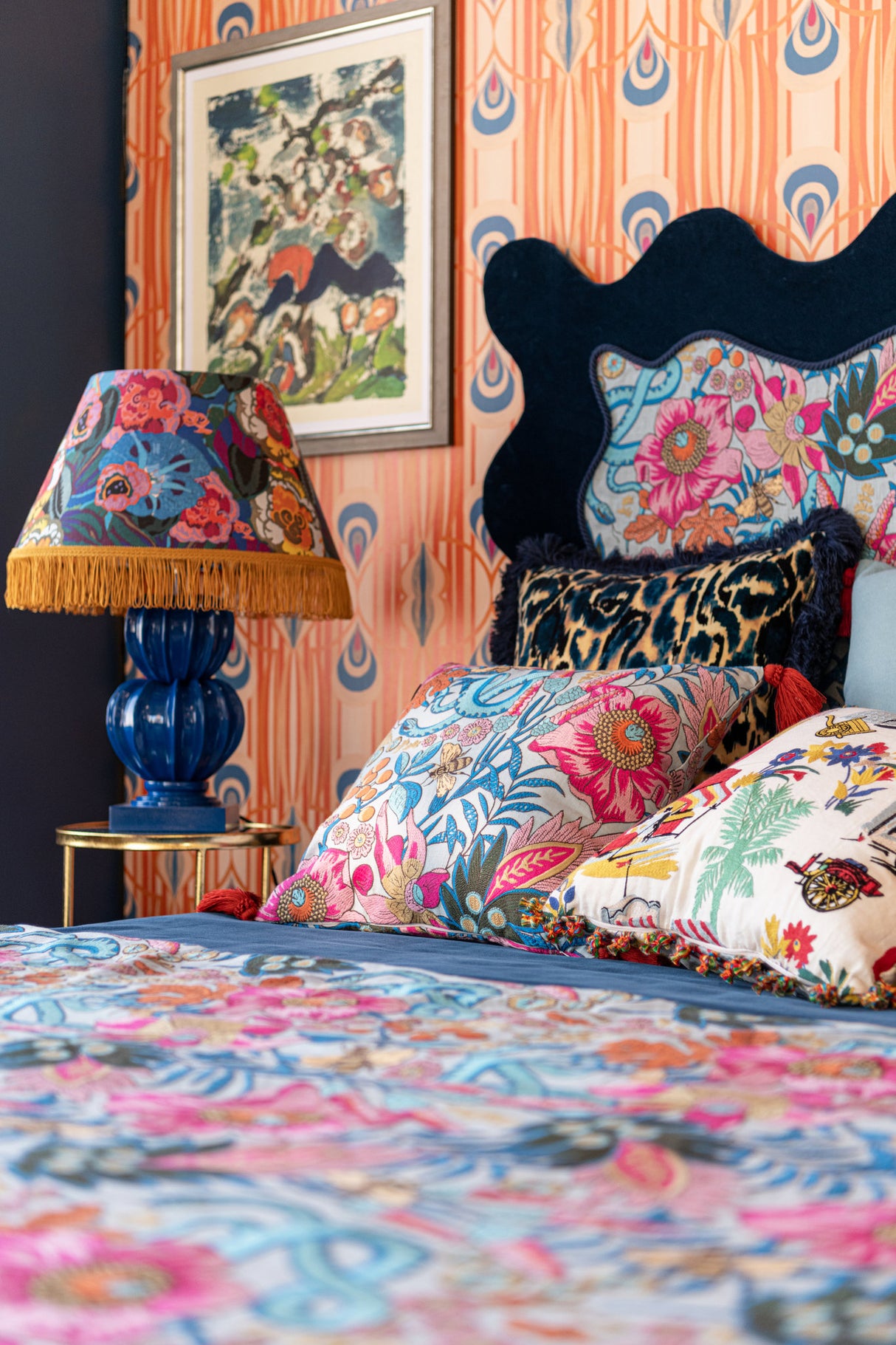 MindtheGap GIARDINO SEGRETO Embroidered Cushion - Lifestyle Collection 2024