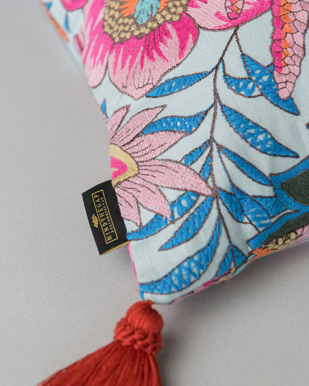 MindtheGap GIARDINO SEGRETO Embroidered Cushion - Lifestyle Collection 2024